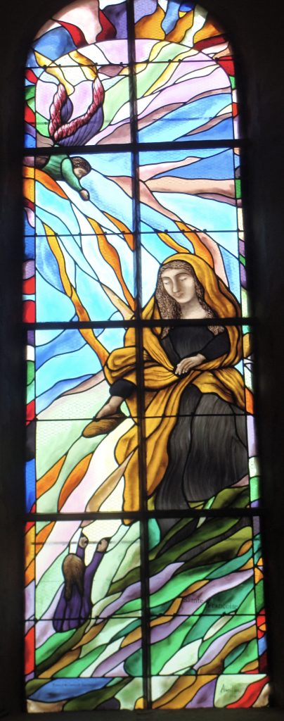 Fenêtres création « Sainte Françoise », église de Mortefontaine (60)